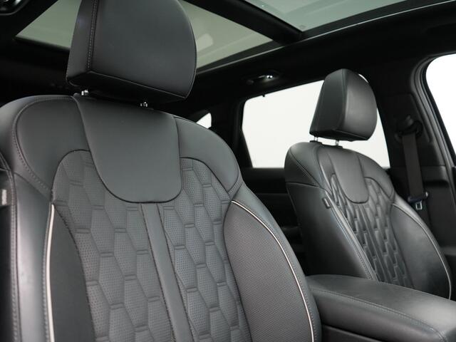 KIA SORENTO 1.6 T-GDI 4WD ExecutiveLine PHEV 265pk Dealer O.H. | Trekhaak Afn. | Panodak | Adaptive Cruise | Head Up | Luxe Lederen Comfortzetels Memory & Ventilatie | 360 Camera | Bose Sound | Stoelen & Stuur Verwarmd | Blis | Keyless | Plug In Hybrid