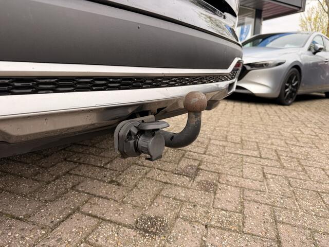 KIA SORENTO 1.6 T-GDI Comfortline 5p | Trekhaak | Camera | Carplay