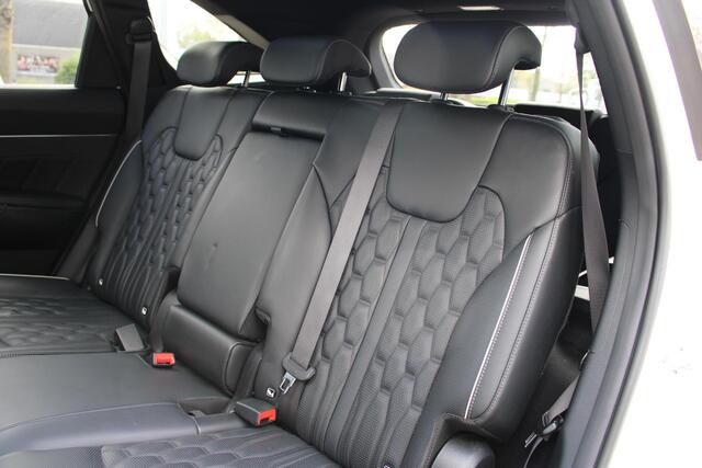 KIA SORENTO 1.6 T-GDI Hybrid 2WD ExecutiveLine 7p. | Trekhaak | Panorama Dak | Bose | Dodehoek Detectie