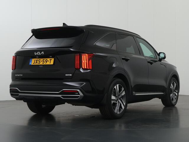 KIA SORENTO 1.6 T-GDI Plug-in Hybrid 4WD ExecutiveLine 7p. | Panoramaschuifdak | 360 Camera | Stoelventilatie | Head-up display | Keyless | Dodehoekcamera | Bose Premium Sound |