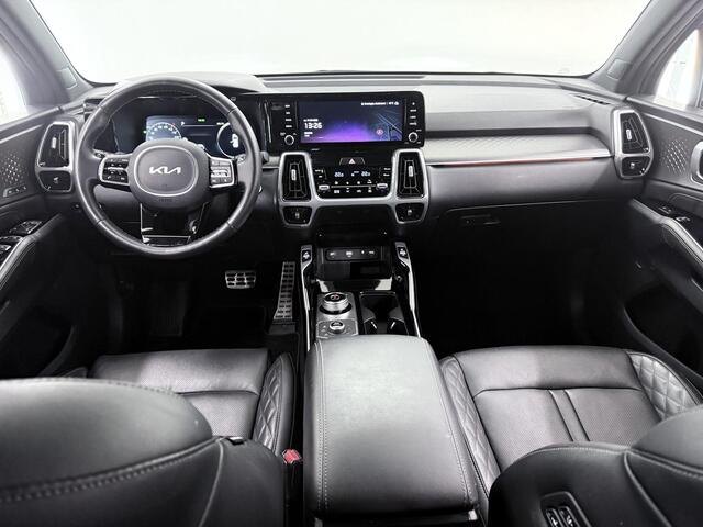 KIA SORENTO 1.6 T-GDI Plug-in Hybrid 4WD ExecutiveLine 7p. | Panoramaschuifdak | 360 Camera | Stoelventilatie | Head-up display | Keyless | Dodehoekcamera | Bose Premium Sound |