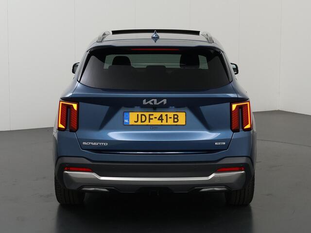 KIA SORENTO 1.6 T-GDi Plug-in Hybrid 4WD ExecutiveLine 7p. | Trekhaak | Panoramadak | 360 Camera | Digital Key | Vingerafdrukscanner | Stoelventilatie | Head-up display | Draadloos Apple Carplay/ Android Auto |