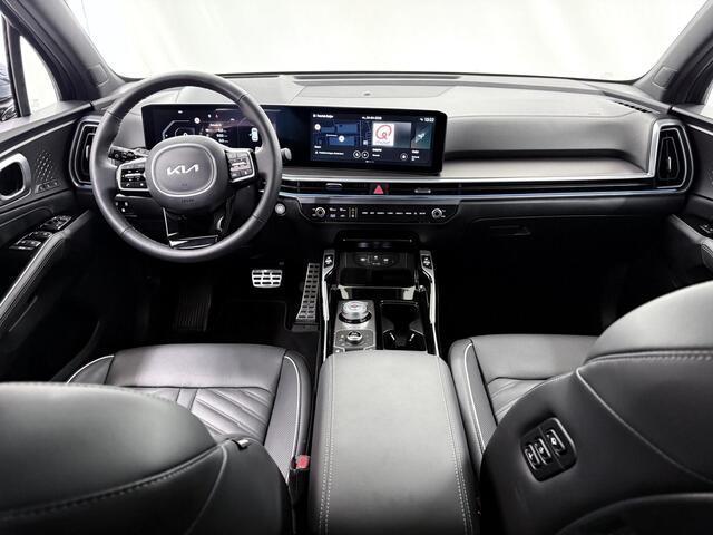 KIA SORENTO 1.6 T-GDi Plug-in Hybrid 4WD ExecutiveLine 7p. | Trekhaak | Panoramadak | 360 Camera | Digital Key | Vingerafdrukscanner | Stoelventilatie | Head-up display | Draadloos Apple Carplay/ Android Auto |