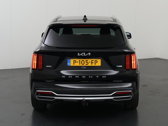 KIA SORENTO 1.6 T-GDI Plug-in Hybrid 4WD ExecutiveLine 7p. | Trekhaak | Panoramaschuifdak | 360 Camera | Stoelventilatie | Head-up display | Keyless | Dodehoekcamera | Bose Premium Sound |