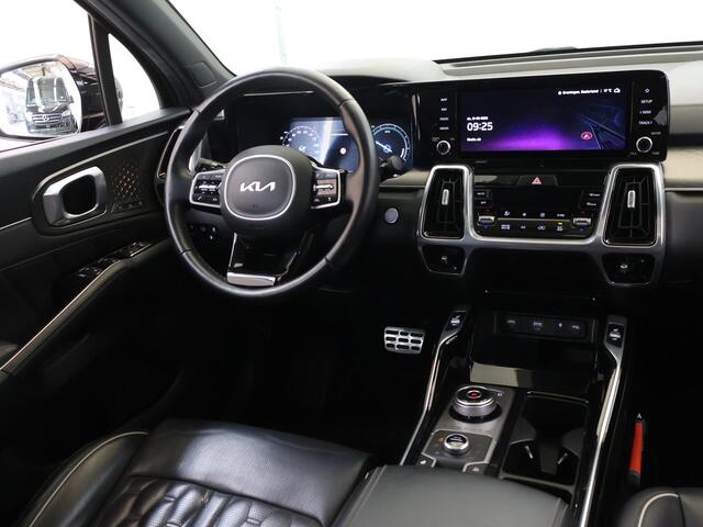 KIA SORENTO 1.6 T-GDI Plug-in Hybrid 4WD ExecutiveLine 7p. | Trekhaak | Panoramaschuifdak | 360 Camera | Stoelventilatie | Head-up display | Keyless | Dodehoekcamera | Bose Premium Sound |