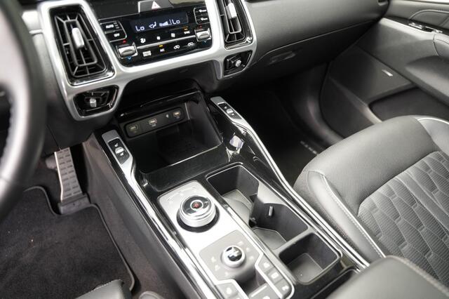 KIA SORENTO 1.6 T-GDI PLUG-IN HYBRID 4WD EXECUTIVELINE 4WD ExecutiveLine Trekhaak ,Pano Nappa leder 360 Camera