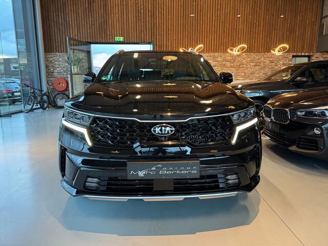 KIA SORENTO 1.6 T-GDI Hybrid 2WD ExecutiveLine 7p. pano, HUD, trekh. VOL!