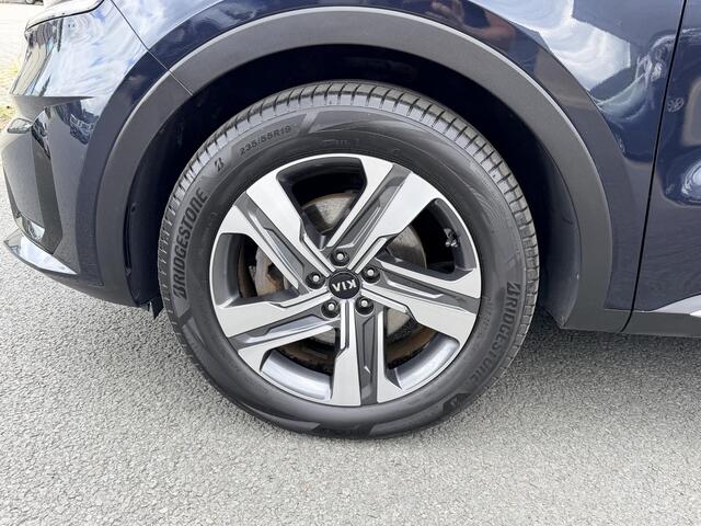 KIA SORENTO 1.6 T-GDI PHEV 4WD 265PKoLedero360cam