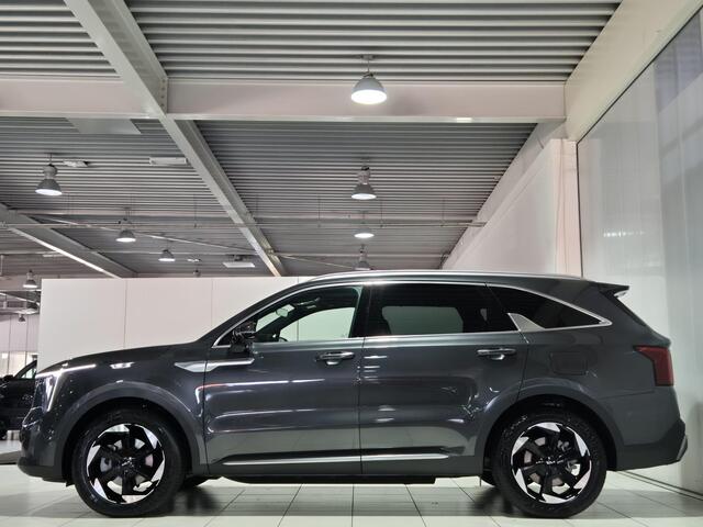 KIA SORENTO 1.6 T-GDi Plug-in Hybrid 4WD ExecutiveLine 7p. Stoel en stuur verwarming, Stoel verkoeling, Schuif kantel dak, Apple Carplay/Android Auto, Navigatie, Camera.