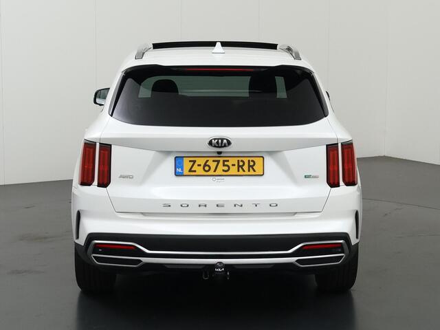 KIA SORENTO 1.6 T-GDI Plug-in Hybrid 4WD ExecutiveLine | Trekhaak | Panoramaschuifdak | 360 Camera | Stoelventilatie | Head-up display | Keyless | Dodehoekcamera | Bose Premium Sound |