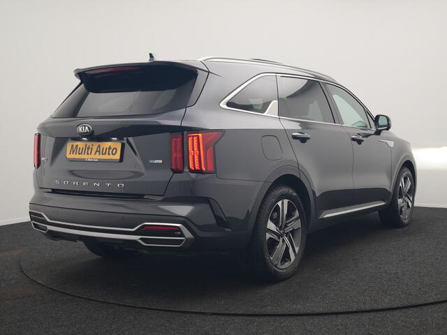 KIA SORENTO 1.6 T-GDI 4WD ExecutiveLine PHEV 265pk Dealer O.H. | Trekhaak Afn. | Panodak | Adaptive Cruise | Head Up | 360 Camera | Bose Audio | Luxe Lederen Comfortstoelen Memory & Ventilatie | Stoelen & Stuur Verwarmd | Blis | Keyless | Plug In Hybrid