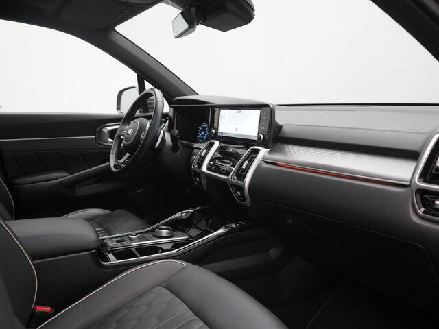 KIA SORENTO 1.6 T-GDI 4WD ExecutiveLine PHEV 265pk Dealer O.H. | Trekhaak Afn. | Panodak | Adaptive Cruise | Head Up | 360 Camera | Bose Audio | Luxe Lederen Comfortstoelen Memory & Ventilatie | Stoelen & Stuur Verwarmd | Blis | Keyless | Plug In Hybrid