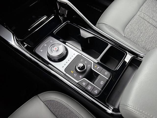 KIA SORENTO 1.6 T-GDi Plug-in Hybrid 4WD DynamicLine 7p. 7 persoons | Climate control | Navigatie | Camera