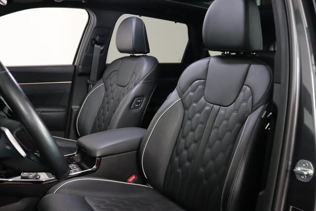 KIA SORENTO 1.6 T-GDI Plug-in Hybrid 4WD ExecutiveLine 7-Persoons Panoramadak, Trekhaak, Luxe lederen bekleding, ACC, Zeer volle en mooi uitgevoerde auto!
