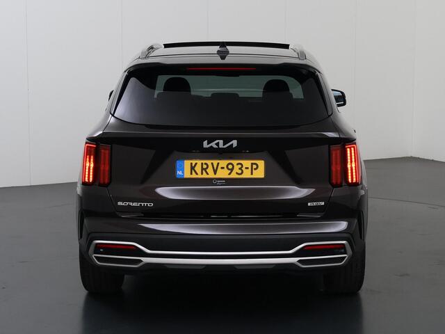 KIA SORENTO 1.6T Plug-in Hybrid 4WD ExecutiveLine Edition 7p | Panoramaschuifdak | Stoelventilatie | Head-up display | Keyless | Dodehoekcamera | Bose Premium Sound |