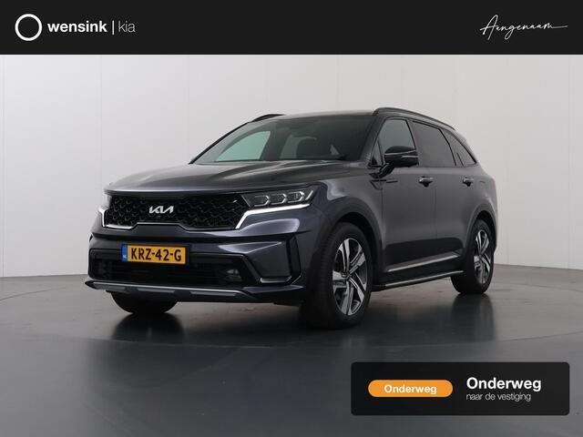 KIA SORENTO 1.6 T-GDI Plug-in Hybrid 4WD ExecutiveLine 7p. | Black Edition | Panoramadak | Stoelverwarming voor + achter | Ele. verstelbare stoelen + Geheugen | Navigatie | 360 Camera | DAB | Apple CarPlay/Android Auto | Stoelkoeling | Adaptieve Cruise Control |