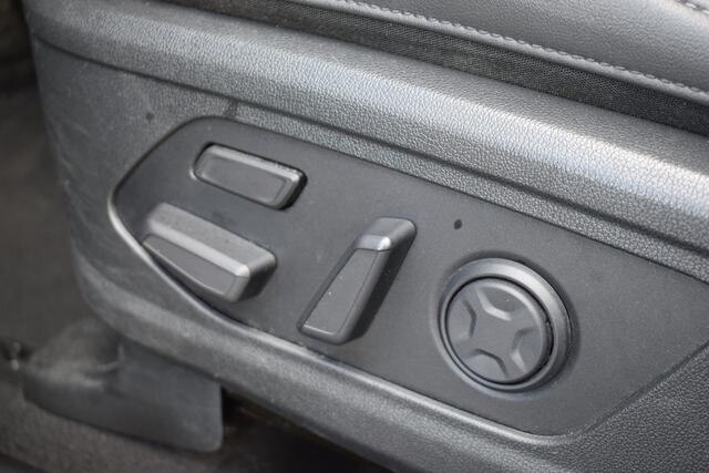 KIA SORENTO 1.6 T-GDI Plug-in Hybrid 4WD ExecutiveLine 7p. | Trekhaak | Stoelventilatie | Memory | 360° Camera | Leder |