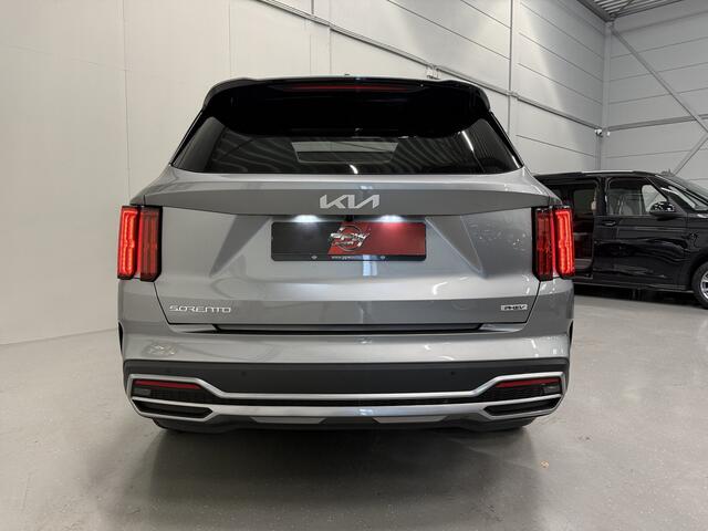 KIA SORENTO 1.6 T-GDI Plug-in Hybrid 4WD ExecutiveLine 46DKM/PANO/VOL-LEER/360CAMERA/BOSE/LED/ACC/DRIVE MODE/VIRTUAL/SFEER/KEYLESS/NIVEAUREGELING/19"/PRIVACY/STAHLGRAU-METALLIC/NET OH BEURT GEHAD BIJ KIA DEALER/FABRIEKS-GARANTIE T/M 2030