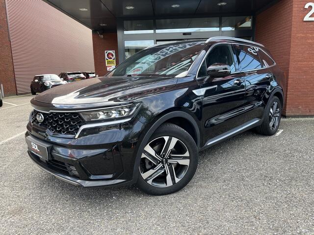 KIA SORENTO 1.6 T-GDI Plug-in Hybrid 4WD ExecutiveLine 7p. FULL OPTIONS // LEDER // ELEK.STOEL+GEHEUGEN // DODEHOEK // ELEK. KLEP // ADAPT. CRUISE // BOSE AUDIO // HEAD-UP DISPLAY //