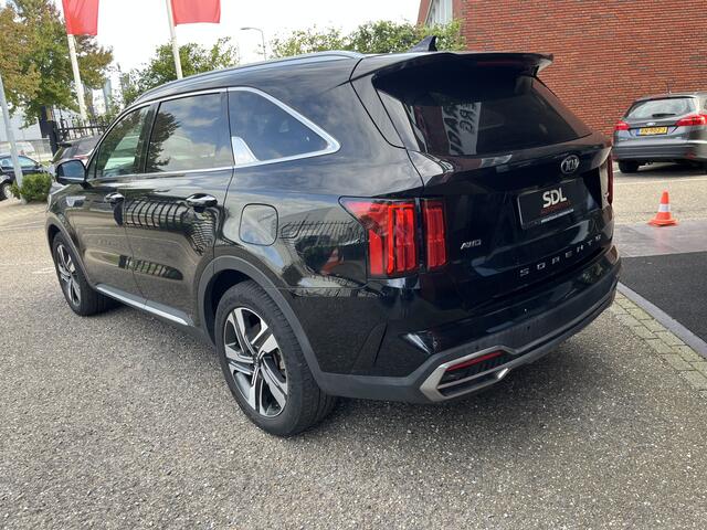 KIA SORENTO 1.6 T-GDI Plug-in Hybrid 4WD ExecutiveLine 7p. FULL OPTIONS // LEDER // ELEK.STOEL+GEHEUGEN // DODEHOEK // ELEK. KLEP // ADAPT. CRUISE // BOSE AUDIO // HEAD-UP DISPLAY //