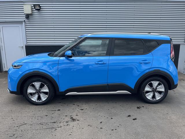 KIA SOUL e-Soul ExecutiveLine 64 kWh Nieuw uit voorraad leverbaar!
