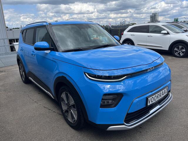 KIA SOUL e-Soul ExecutiveLine 64 kWh Nieuw uit voorraad leverbaar!