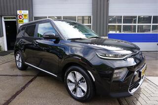 kia-soul-e-soul-64kwh-150kw-navigat