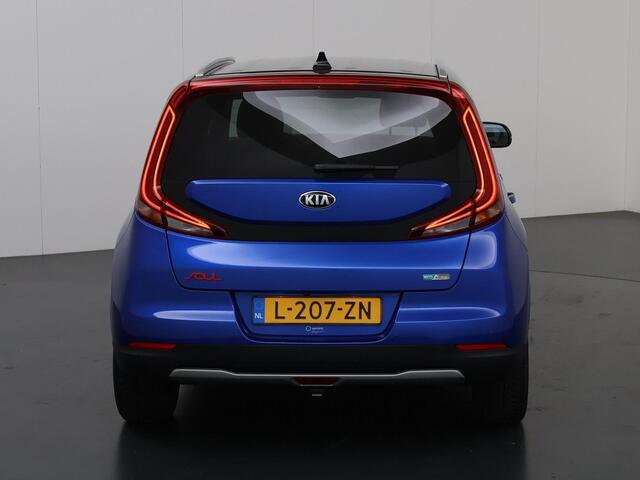 KIA SOUL e-Soul ExecutiveLine 64 kWh | Lederen Bekleding | Stoelventilatie | Stoel/Stuurwielverwarming | Harmankardon Audio