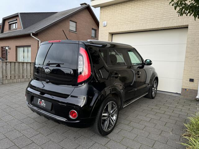 KIA SOUL 1.6 132pk Automaat Navi Clima Keyless JBL Led Carplay Camera 18" Pdc DealerOnderhouden