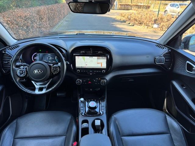 KIA SOUL E-SOUL EXECUTIVELINE 64KWH/ACARPLAY/LEER/LED/HUP/NAVI