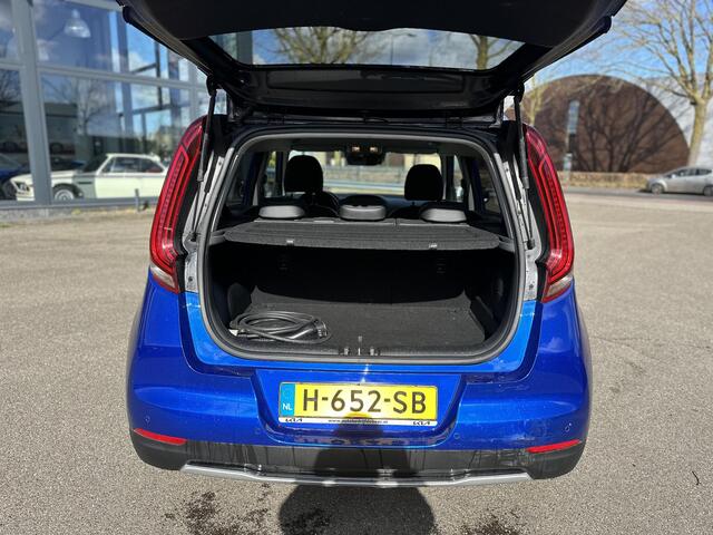 KIA SOUL e-Soul ExecutiveLine 64 kWh VAN ¤18.900,- VOOR ¤17.440,- UW LENTEVOORDEEL: ¤1.460 | COMPLETE UITVOERING