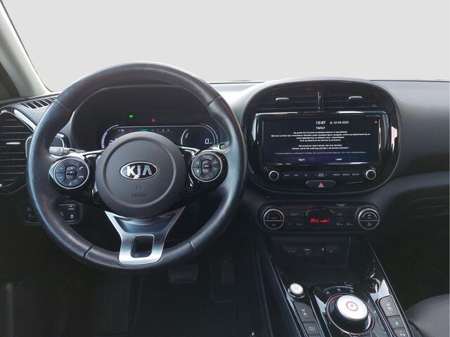 KIA SOUL e-Soul ExecutiveLine 64 kWh | Leder | Automaat | Navigatie |