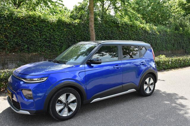 KIA SOUL e-Soul ExecutiveLine 64 kWh | 204PK | LEDER | CAMERA | CARPLAY
