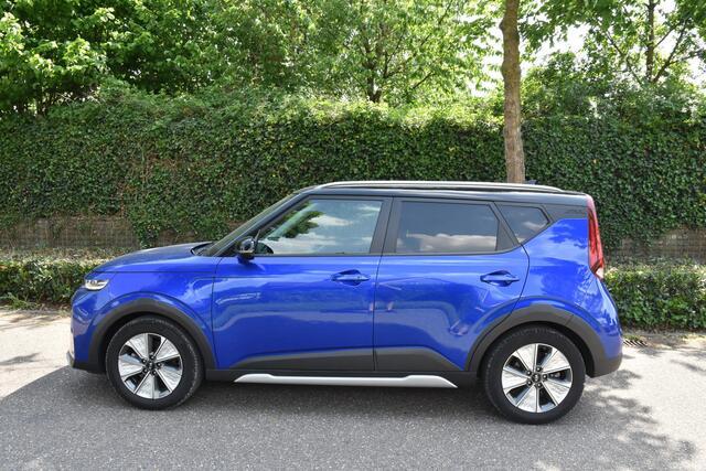 KIA SOUL e-Soul ExecutiveLine 64 kWh | 204PK | LEDER | CAMERA | CARPLAY