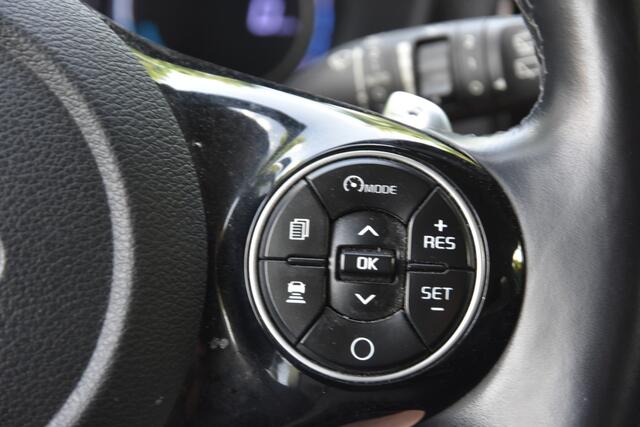 KIA SOUL e-Soul ExecutiveLine 64 kWh | 204PK | LEDER | CAMERA | CARPLAY