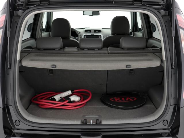 KIA SOUL EV Executive-Plus-Line (INCL-BTW) Aut *PANO | NAPPA-LEATHER | LED-LIGHTS | NAVI-FULLMAP | CAMERA | KEYLESS | ECC | PDC | CRUISE | DAB | DIGI-COCKPIT | COMFORT-SEATS | 16"ALU*