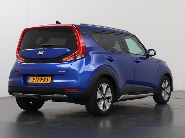 KIA SOUL e-Soul ExecutiveLine 64 kWh | Lederen Bekleding | Harman/kardon audio | Stoelventilatie | Elektrisch verstelb. bestuurdersstoel met geheugen | Stoel/Stuurwielverwarming