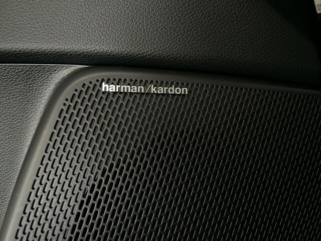 KIA SOUL e-Soul ExecutiveLine 64 kWh | Shuif/kanteldak | Lederen bekleding | Stoelverwarming en ventilatie!