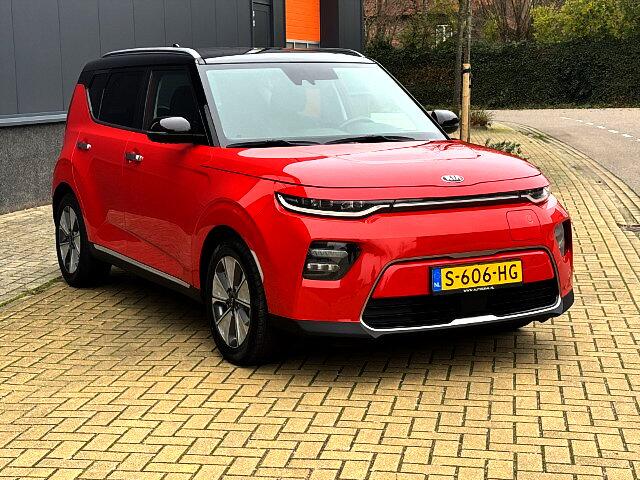 KIA SOUL e-Soul DynamicLine 64 kWh Stoel/stuurverw