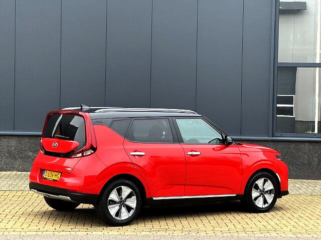 KIA SOUL e-Soul DynamicLine 64 kWh Stoel/stuurverw