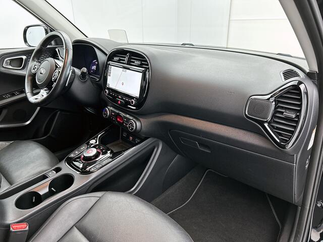 KIA SOUL e-Soul DynamicPlusLine 64kWh Stoelkoeling | Leder | Grote accu