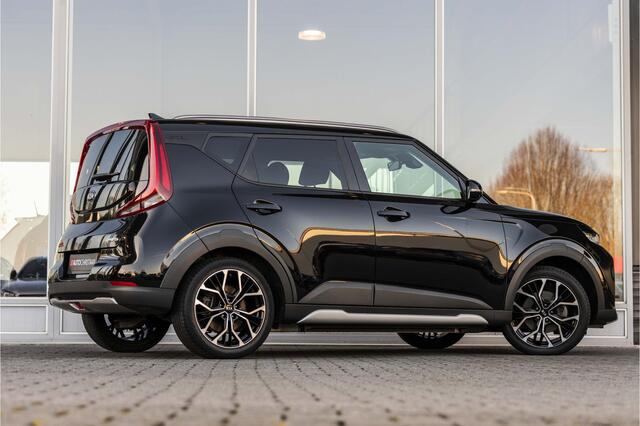 KIA SOUL e-Soul ExecutiveLine 64 kWh | Harman Kardon | Stoelventilatie
