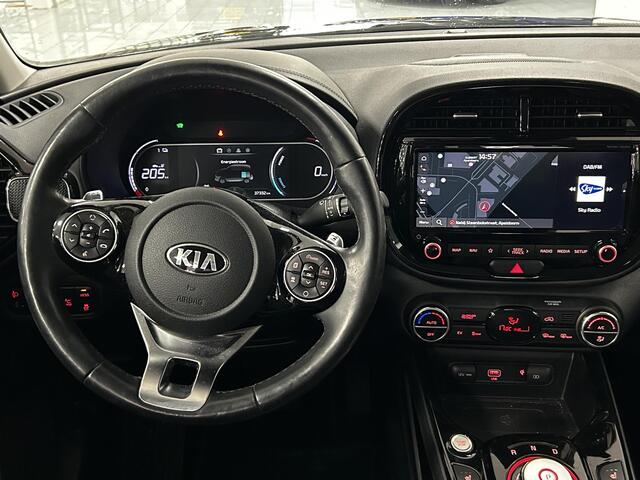KIA SOUL e-Soul ExecutiveLine 64 kWh AFNEEMBARE TREKHAAK | NAVIGATIE | ACHTERUITRIJCAMERA