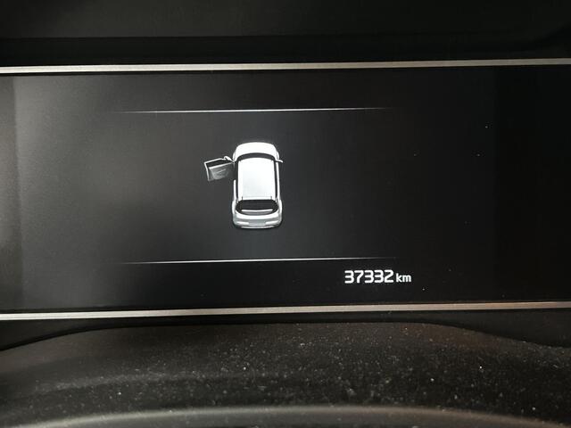 KIA SOUL e-Soul ExecutiveLine 64 kWh AFNEEMBARE TREKHAAK | NAVIGATIE | ACHTERUITRIJCAMERA