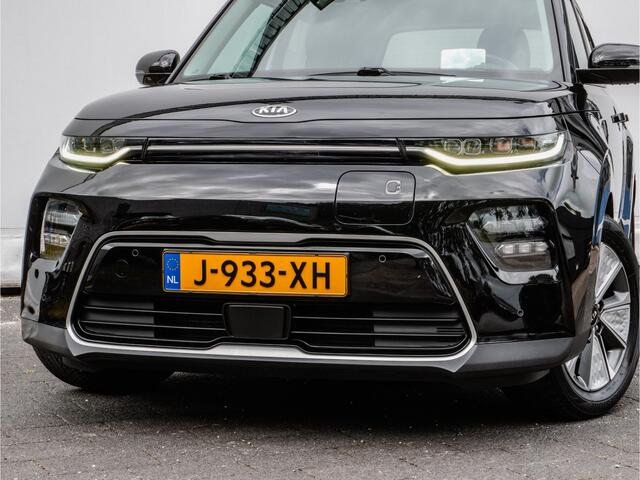 KIA SOUL e-Soul ExecutiveLine 64 kWh SOH 100% Leer/ Stoel-stuurverwarming/ Camera/ Navigatie/ Blindspot/ Carplay/ Adapt. cruise