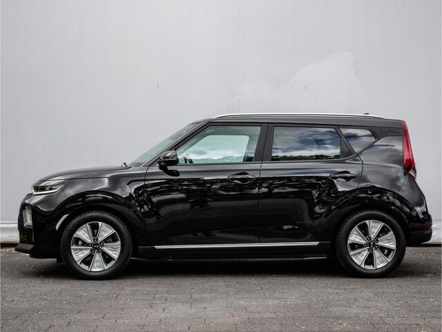 KIA SOUL e-Soul ExecutiveLine 64 kWh SOH 100% Leer/ Stoel-stuurverwarming/ Camera/ Navigatie/ Blindspot/ Carplay/ Adapt. cruise