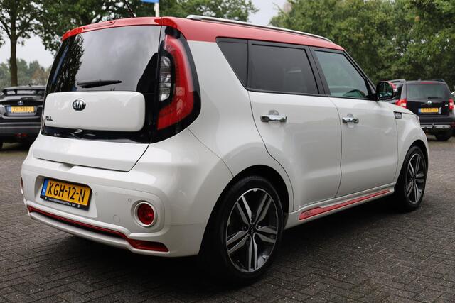 KIA SOUL 1.6 GDI Iconic² LEER 4XSTOEL/STUURVERWARMING STOELVENTILATIE CAMERA CARPLAY JBL-SOUND LANE-ASSIST 2XPDC 18''LMV DEALERONDHOUDEN