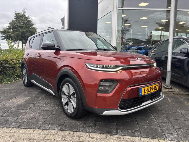 KIA SOUL e-Soul ExecutiveLine 64 kWh 3-fase, Eerste eigenaar, Dealer onderhouden, Lederen bekleding, Afneembare trekhaak, enz