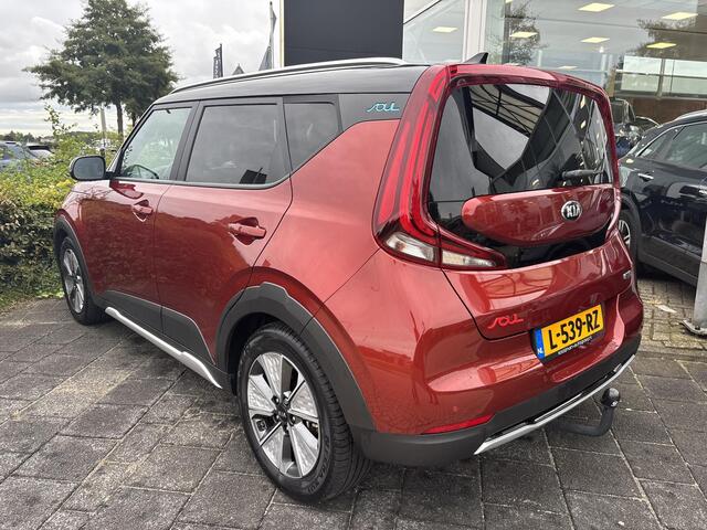 KIA SOUL e-Soul ExecutiveLine 64 kWh 3-fase, Eerste eigenaar, Dealer onderhouden, Lederen bekleding, Afneembare trekhaak, enz