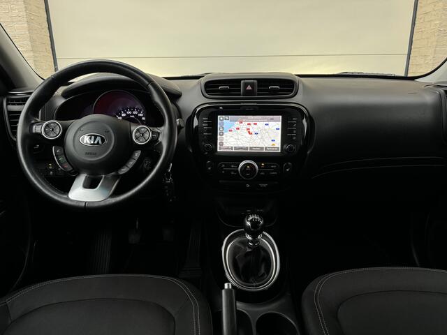 KIA SOUL 1.6 132pk DreamTeam Navi Clima Camera Stuur en StoelVerwaming Led DAB 17" Pdc